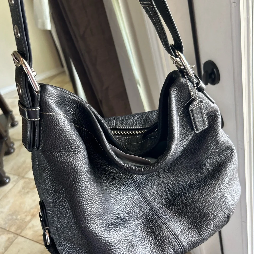 Coach Duffle Black Pebble Leather Hobo Shoulder Bag Convertible - Picture 11 of 12